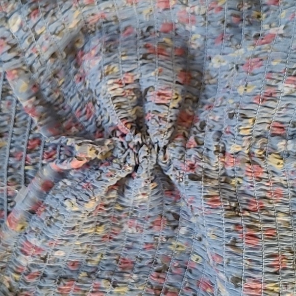 143 Story by Line Up Blue Floral Dress with Smocked Bodice - Size 1x - Picture 4 of 8